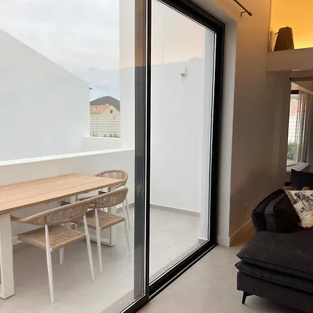 Casa Furnas * كاراباتيرا